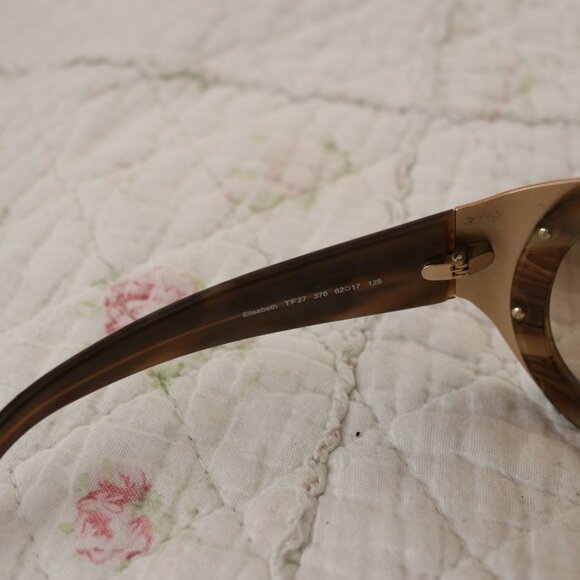 Tom Ford Elisabeth TF27 Brown Tortoise Sunglasses Unisex Oversized Round main image 6